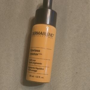 Dermablend Flawless Creator Liquid Foundation - Warm Beige